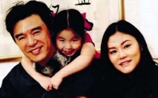 钟镇涛与女儿钟嘉晴重聚，继母范姜深情感动母女情