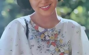 《六姊妹》热播，邬君梅素颜演绎坚韧母亲角色，观众赞其表演自然感人
