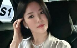 宋慧乔短发造型引热议，真实面貌透露岁月痕迹