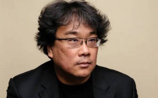 韩国导演奉俊昊想摧毁全世界AI