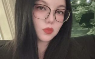 霍思燕富豪生活曝光：百万元首饰与闺蜜享下午茶，丰腴身材似李湘