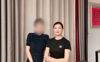 宋祖英近况罕见曝光住北京豪宅身材丰腴，年近60皮肤光滑不显老