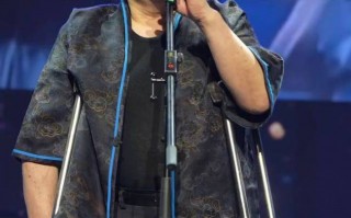 郑智化发文致歉：因登机过程不顺 一时气愤遂夸张