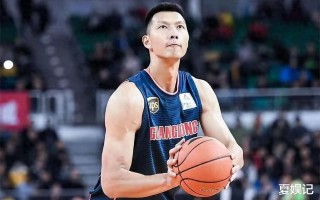 网传易建联嫖娼对象是男生，真容曝光，人称京城乔姐，年仅19岁（易建联大婚）