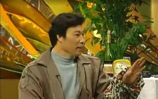 从春晚爆红到销声匿迹，靠着小品出名的魏积安，为何突然消失了？_3（小品演员魏积安现在干什么呢）