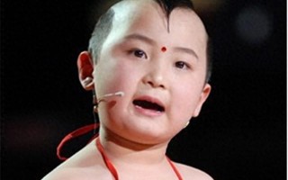4岁上梨园春，6岁上春晚，9岁不幸早逝，童星邓鸣贺你如何看待？（梨园春少儿总决赛）