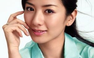 黄奕自曝男友出轨闺蜜，霸气反击引发深思与热议