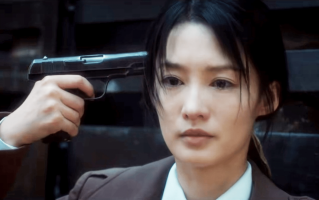 收视第一！芒果台又证明了自己眼光，女四号一出场就抓住了我眼球