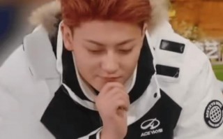 黄子韬曾经得过脑淤血 把头皮掀开做手术缝了43针