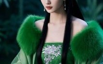 赠送孩子“春节文化”的完美礼物：超值《欢乐中国年》立体书礼盒