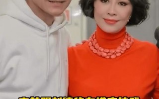 刘嘉玲曝刘德华遭私生骚扰 对方藏床底爬出来_1