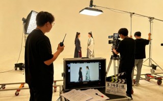 短剧演员都在讨薪，“霸总”也没钱了