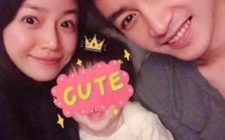 陈晓与陈妍希婚姻亮红灯，分居半年引热议