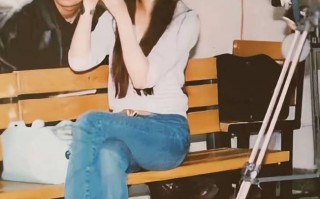 刘亦菲朱亚文大学时期合照曝光！经常组队排练考试