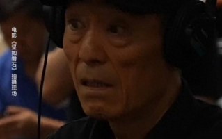 暴露了！狐狸老了还是“老狐狸”73岁的张艺谋“小心思”太多了！