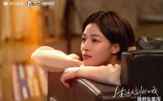 刘诗诗曾给她做配，演完《神雕侠侣》18年后演刘学义新剧，她依然美得大气（刘诗诗喜剧）