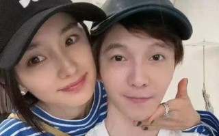 杨幂郭敬明素颜自拍照曝光 网友：梦回《小时代》