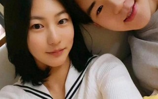 《爸爸去哪儿》尹厚智雅再聚首，两小无猜，现在还是好好磕！（韩国爸爸去哪儿智雅爸爸离婚了?）