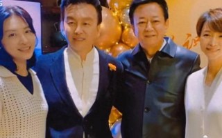 央视四大名嘴合体亮相，网友梦回经典春晚时刻