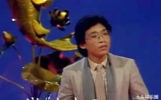 在春晚唱了一首歌，被封杀14年，如今身价过亿，全部无偿捐献给祖国