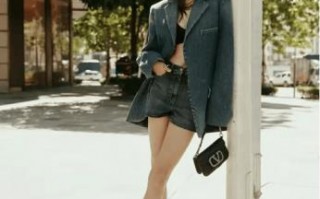 吴千语施伯雄甜蜜夫妻生活，频秀恩爱引羡慕