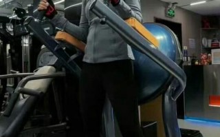 谢娜回应身材争议：用科学消解焦虑，让健康美成为女性的底气！