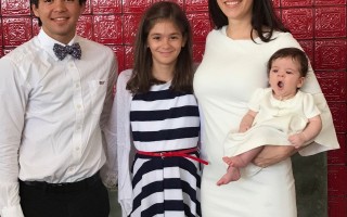 美国妈妈(美国妈妈喂母乳标清_标清00014流畅)