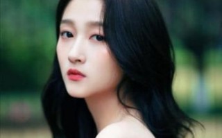 鹿晗社交号被禁，缺席综艺，事业跌入谷底与关晓彤急剧分化