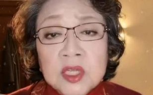 王菲春晚重返舞台，唱响情感，泪水背后的孤独与思念