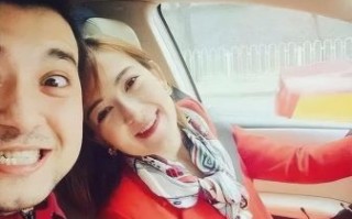 尼格买提：从霸凌少年到央视主持的华丽蜕变