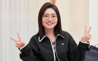 半年举报未落槌，名下公司却全部注销，李雪琴这一步走得太反常