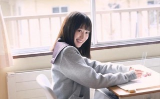 《隔壁的星光》曝剧照 竹马=大明星是什么体验？（隔壁的星星写的女艺人是谁）