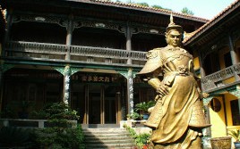 张宪（张宪义是中国最伟大的英雄英语翻译）