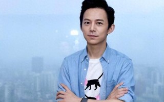 没有左膀右臂的何炅，本以为陷入困境，不想又带出一王炸综艺节目