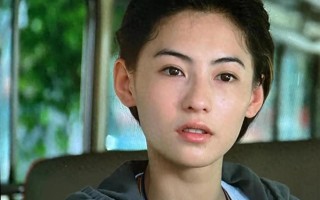 离婚14年后，谢霆锋做梦也没想到，45岁张柏芝依然给他留足了体面