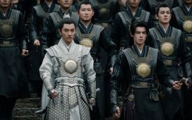 《大奉打更人》12月25日扫楼活动，王鹤棣现场玩转互动游戏
