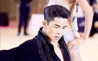 王崇墨与李茉晗：拉丁舞冠军搭档的青春故事