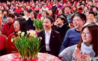 春晚神秘观众曝光！从不售票，你猜都是哪里来的？看完长见识了！