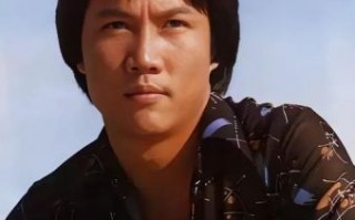 陈圣谚父亲阿宏潮流造型与年轻夫妻生活，揭示家庭温馨与亲密关系