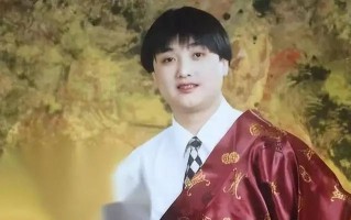 春晚洛桑爆红后车祸身亡，这与赵本山有关？20年后博林揭开谜底