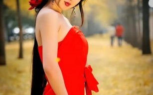 干露露因浴室征婚视频走红，短暂受关注后逐渐被市场淘汰，发展现状令人堪忧