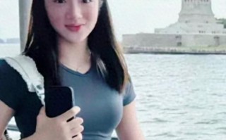 吴尊女儿才14岁！身高直逼172cm，网友：这发育速度也太惊人了