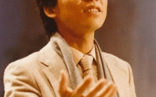 张明敏爱国之路：春晚走红到为亚运卖房捐款，他的人生不止一首歌（张明敏现在干什么）