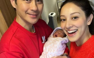 郑嘉颖妻子回应婚变：没有此事 老公不会理会