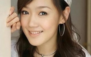 胡歌女助理生前关怀令他重生，她的牺牲唤醒了对生命的珍惜与感恩