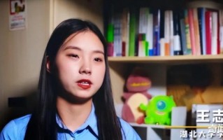 王妈大学期间拍短视频曾月入70万，起底网红王妈团队走红史