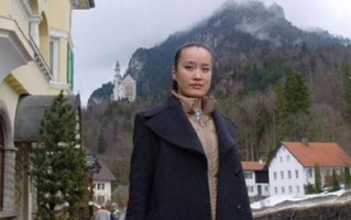 登春晚一夜成名，56岁在异国离世，临终前才知道自己的身世！