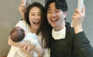萧正楠黄翠如为儿子举办百日宴 马国明等好友出席