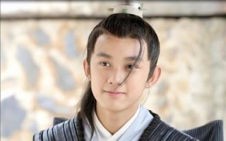 6岁小演员小沐晨因脑血管畸形危在旦夕，曾与吴磊合作广告，呼吁大家关注她的救治情况