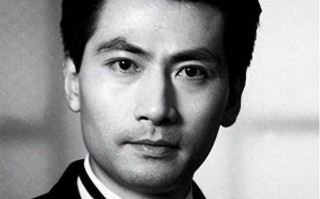 出道36年不温不火，老婆却靠一首歌吃了35年，如今成春晚常客_3（出道36天关）